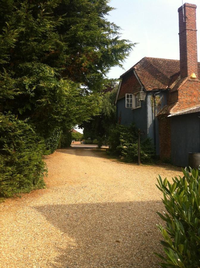 Bonningtons Stansted Self Catering Hotell Stansted Mountfitchet Rum bild